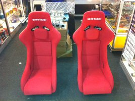 Full bucket bride seat Red (1).JPG