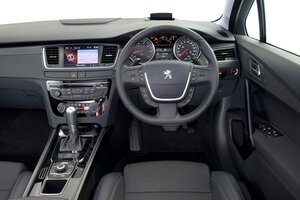 Peugeot-508-Interior-space1-728x486.jpg
