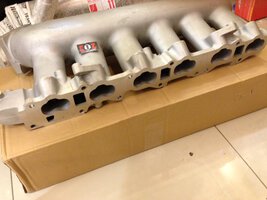 Intake Manifold RB25 (3).JPG