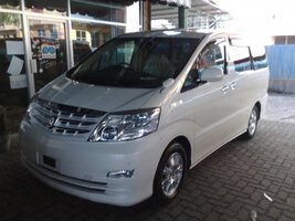 Alphard 3.0 MZG 2005.jpg