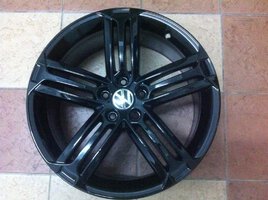 Golf R Rims (7).jpg