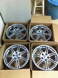 civic fd 4 rims box.JPG