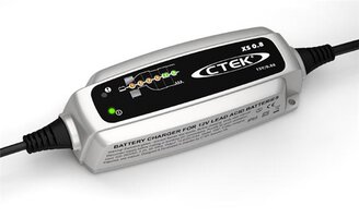 ctek-battery-charger-xs-0-8-3.jpg