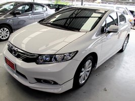 civic-2012-modulo-white-color-03.jpg