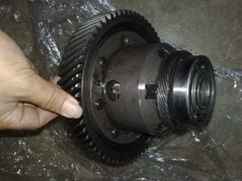 Evo3 or GSR front 4W LSD with drive shaft.jpg