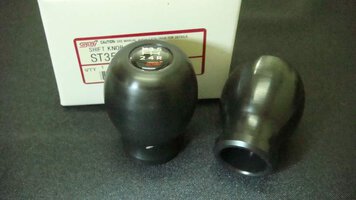 subaru sti 5 speed taflon gear knob..,,.jpg