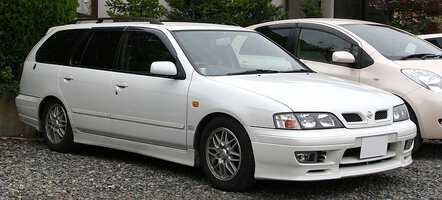 800px-Nissan_Primera_Wagon.jpg